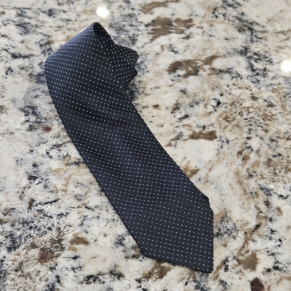 2/$10 Vintage Woodward's Black Polka Dot Tie
